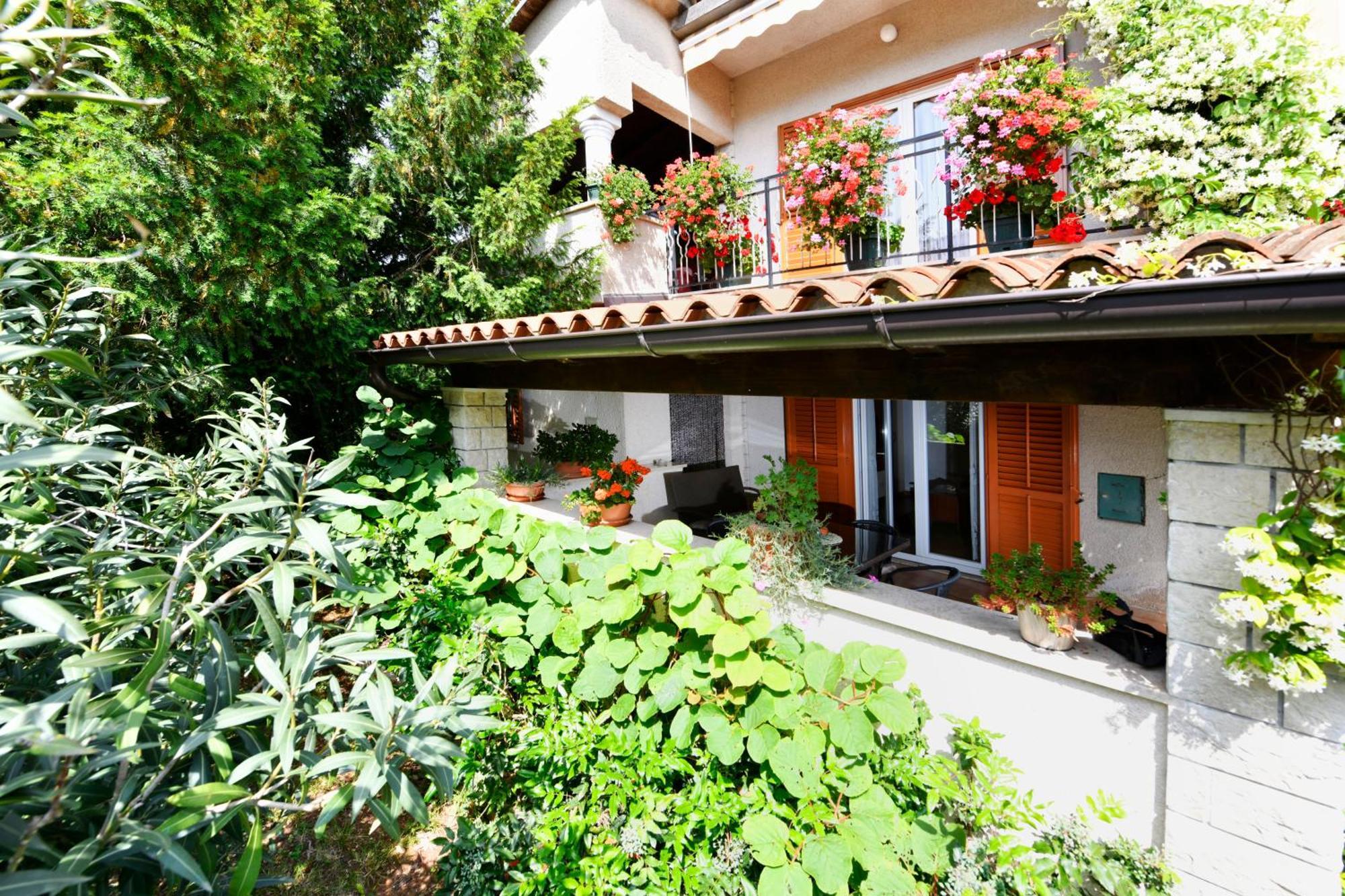 Apartment Slavica Vrvari Πόρετς Δωμάτιο φωτογραφία