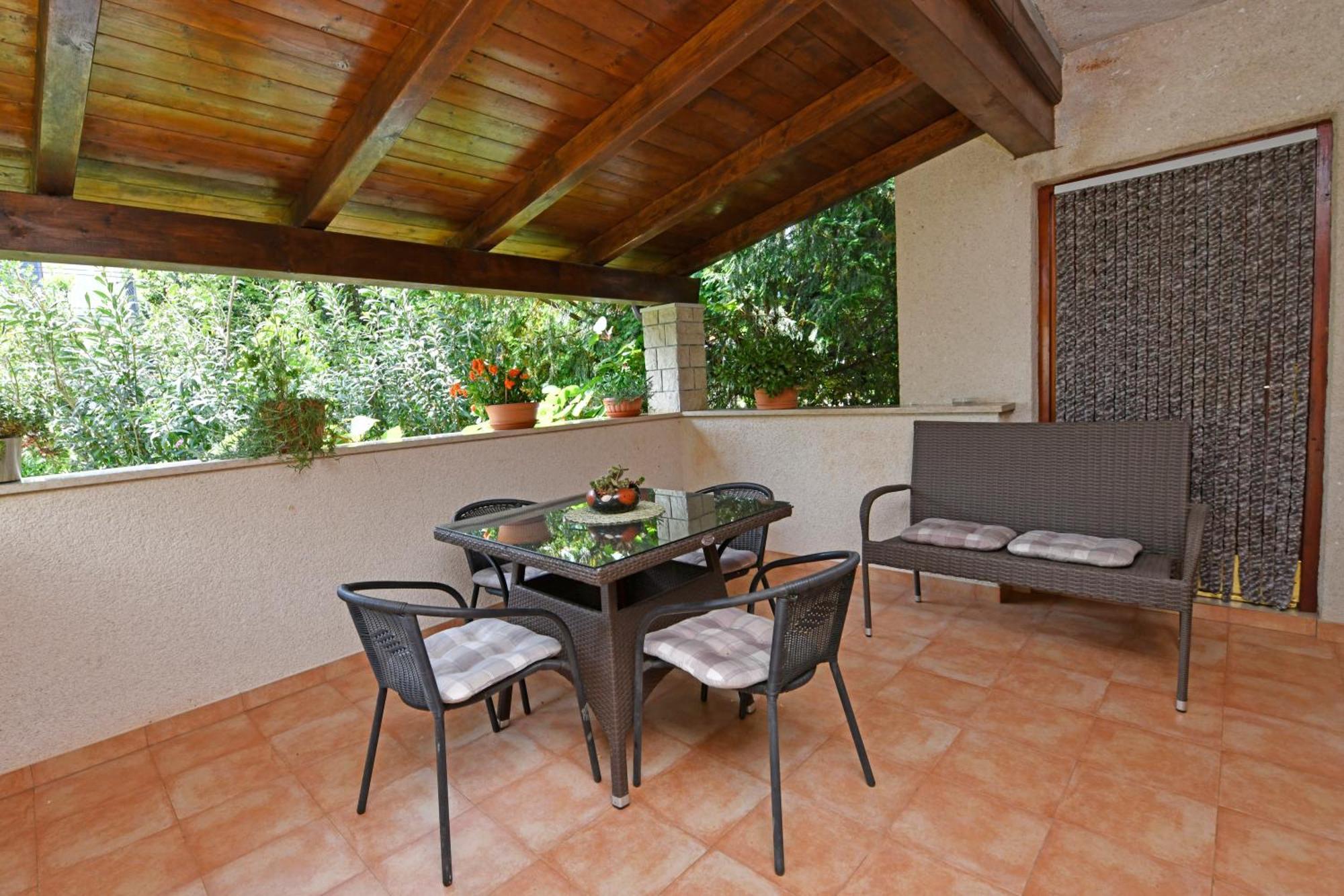 Apartment Slavica Vrvari Πόρετς Δωμάτιο φωτογραφία