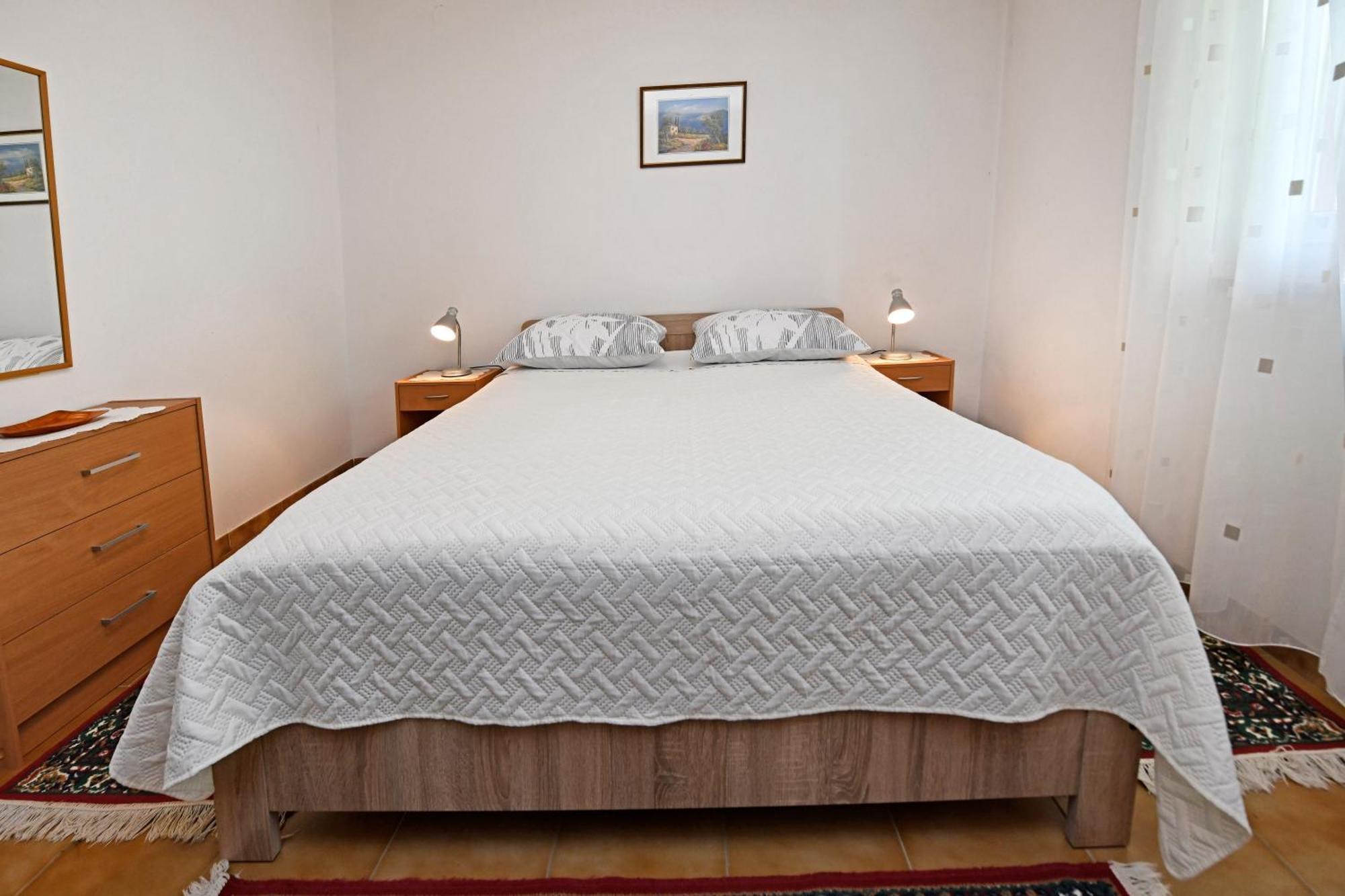 Apartment Slavica Vrvari Πόρετς Δωμάτιο φωτογραφία