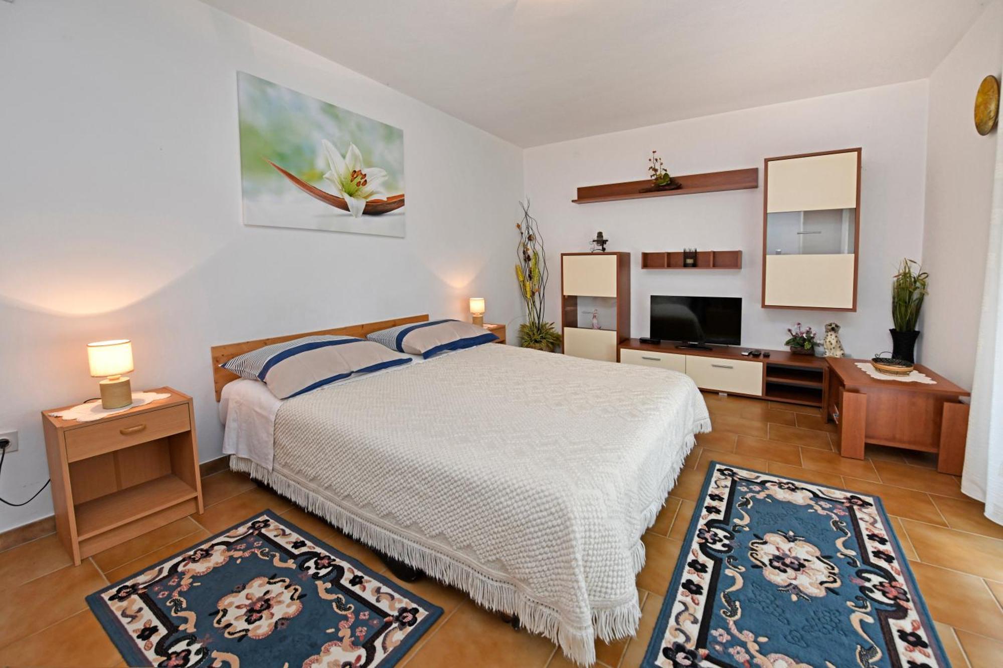 Apartment Slavica Vrvari Πόρετς Δωμάτιο φωτογραφία