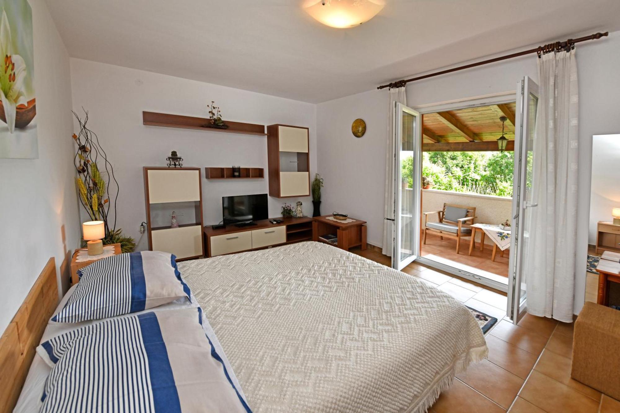 Apartment Slavica Vrvari Πόρετς Δωμάτιο φωτογραφία