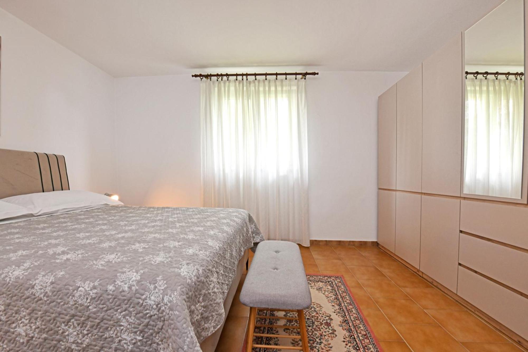 Apartment Slavica Vrvari Πόρετς Δωμάτιο φωτογραφία