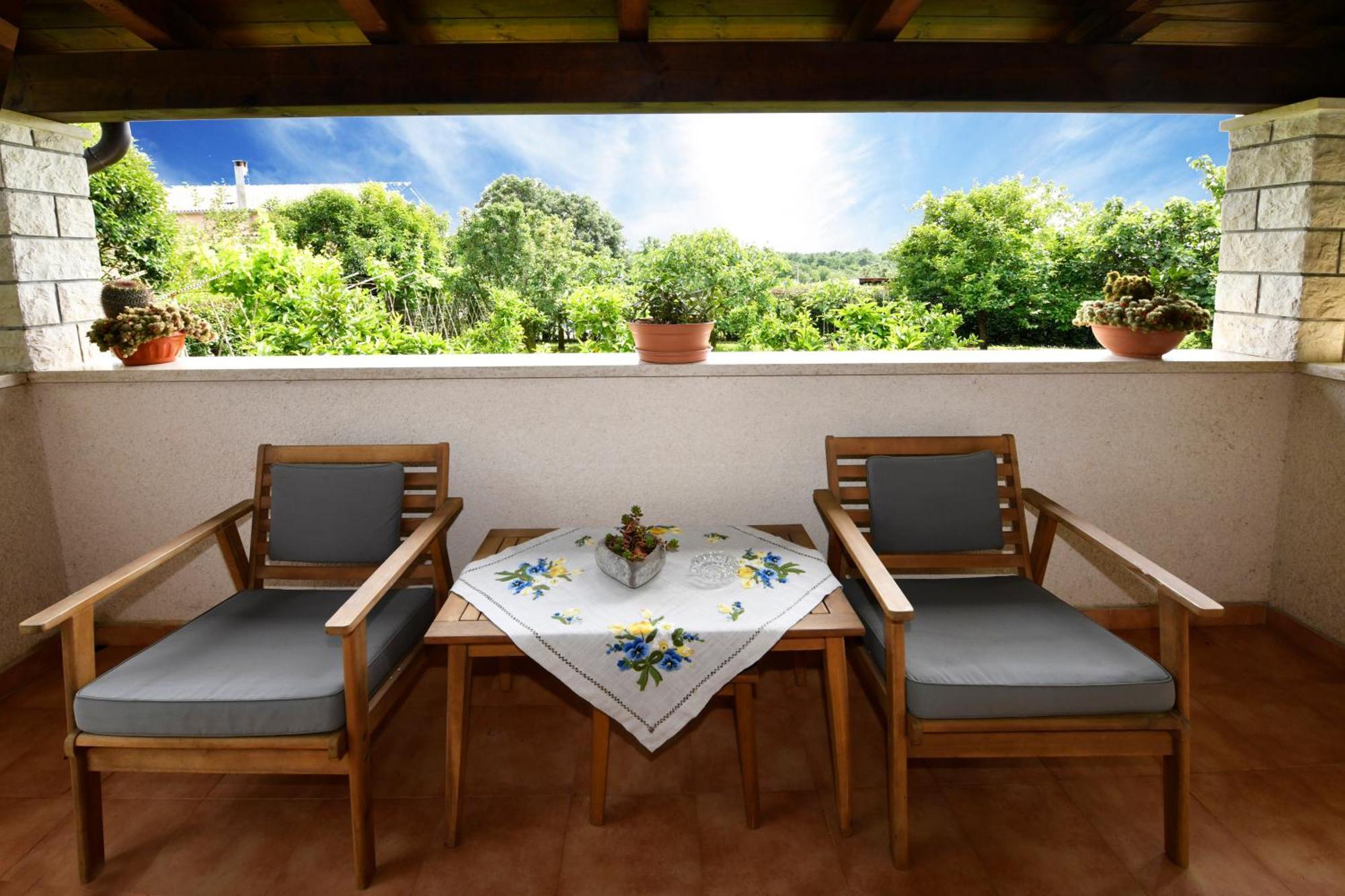 Apartment Slavica Vrvari Πόρετς Δωμάτιο φωτογραφία