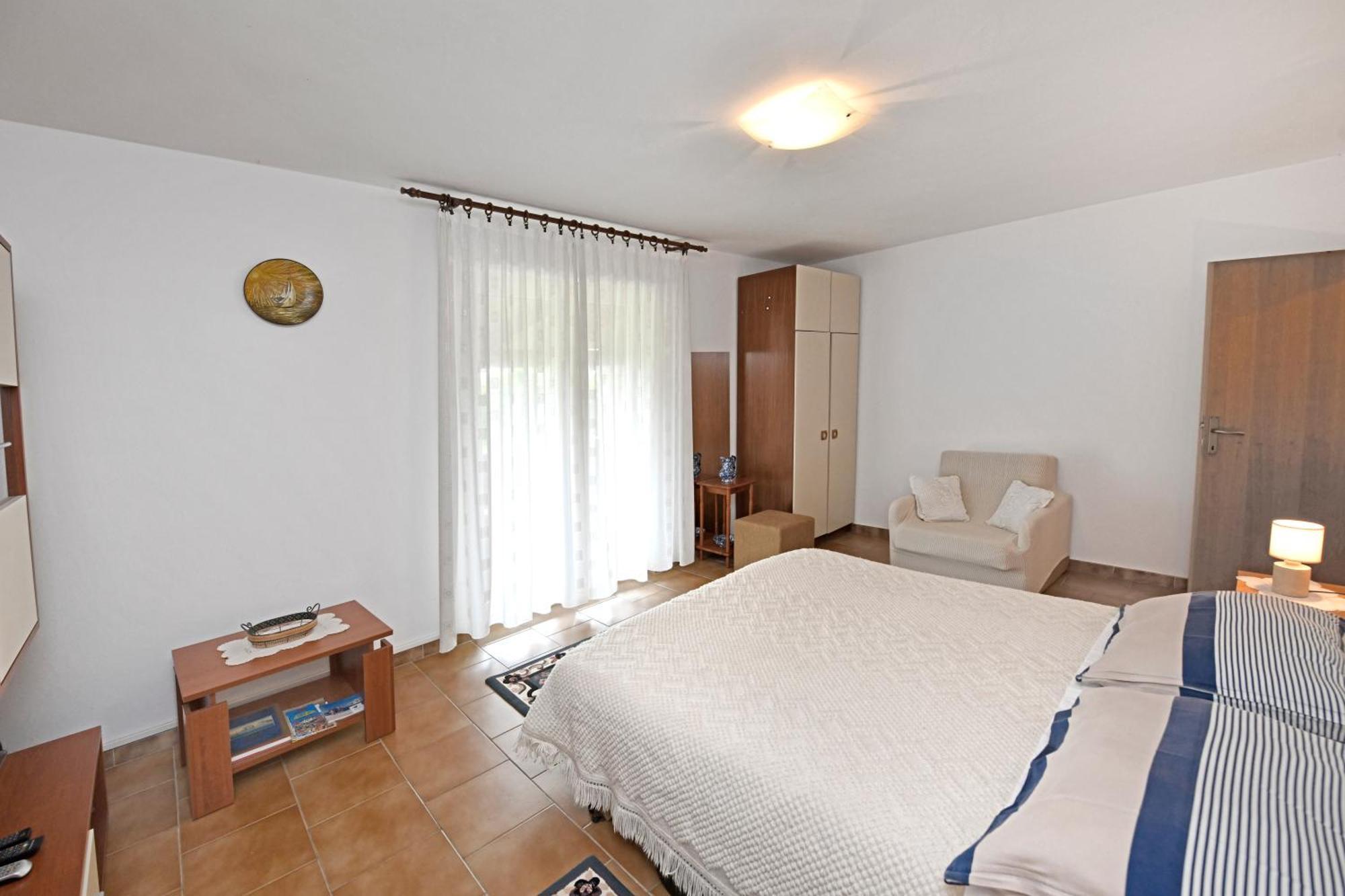Apartment Slavica Vrvari Πόρετς Δωμάτιο φωτογραφία