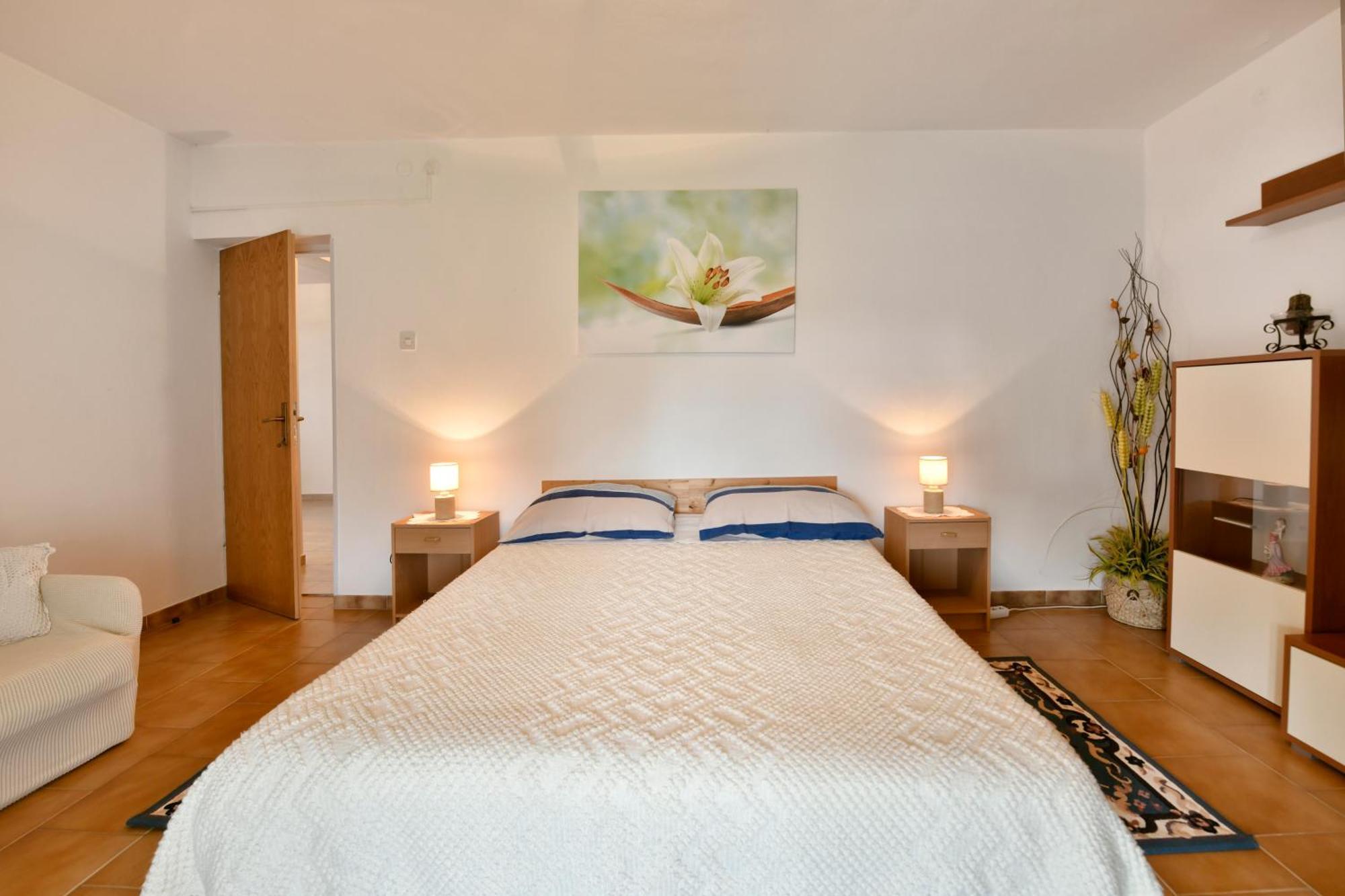 Apartment Slavica Vrvari Πόρετς Δωμάτιο φωτογραφία