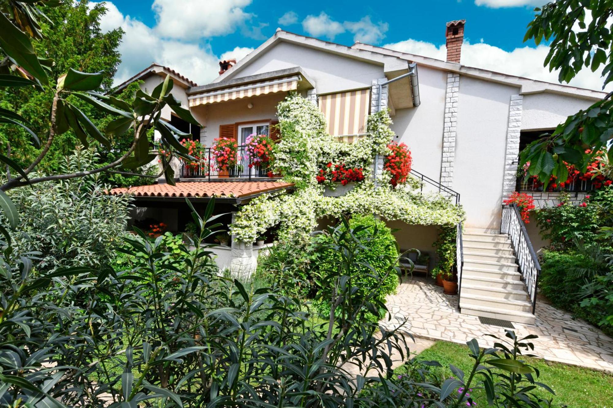 Apartment Slavica Vrvari Πόρετς Εξωτερικό φωτογραφία